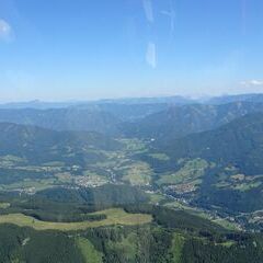 Flugwegposition um 14:22:30: Aufgenommen in der Nähe von Gemeinde Maria Neustift, Maria Neustift, Österreich in 1528 Meter